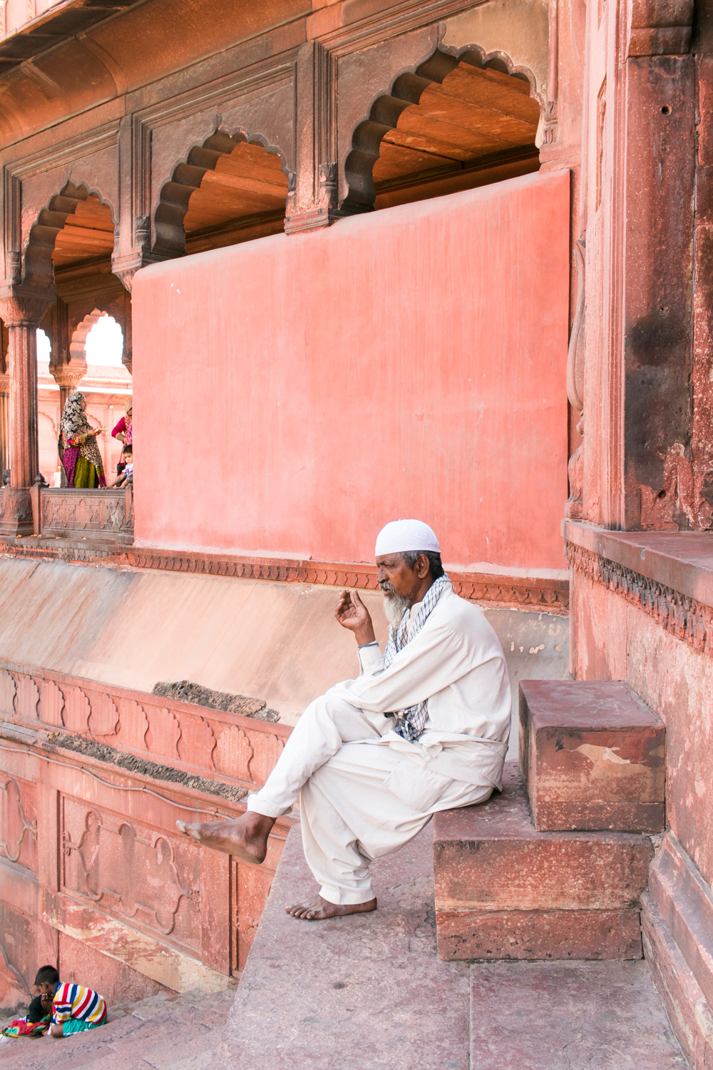 Meditando en el mesquita